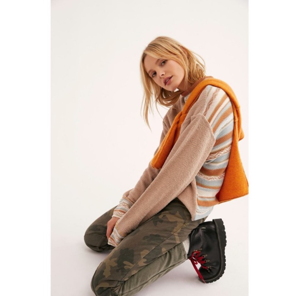 Free People Pullover